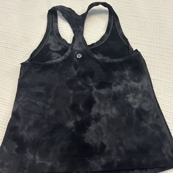 Lululemon shirt tank great condition size 2-4black/grey - Picture 2 of 3